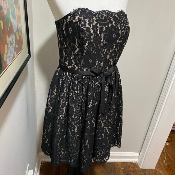 NEW WITH TAGS Robert Rodriguez Neiman Marcus Target Black Lace Dress Size 12 - Picture 15 of 15